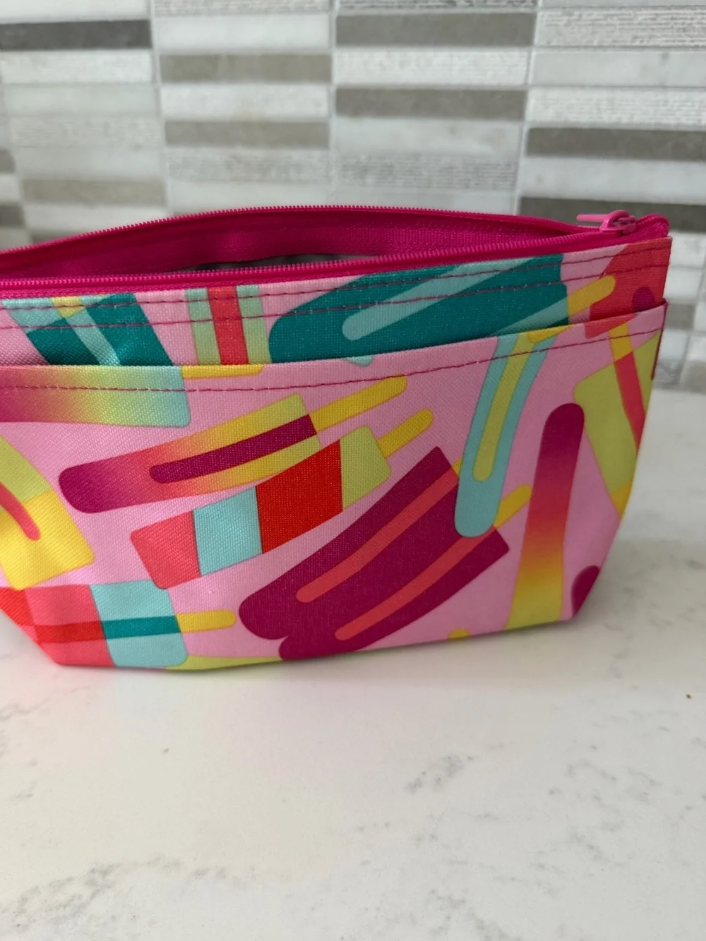 thirty-one Pink Trim Popsicle Print Clear Cosmetic insulated Pouch